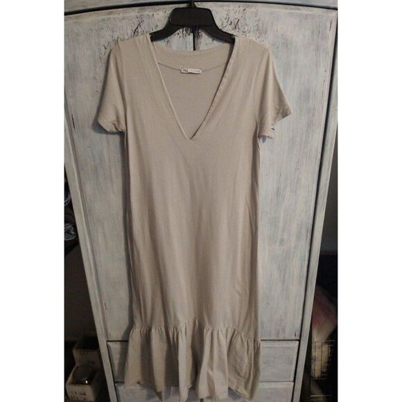 Zara ruffled Maxi  v-neck  dress Small Gray Boho Cottage Core Feminine - Picture 1 of 9